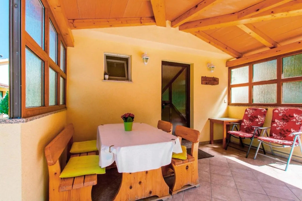 Apartments With A Parking Space Vinez, Labin - 11851 קרואטיה